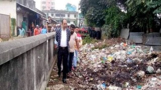 ঘোড়াশালে দুর্ভোগ লাঘবে বর্জ্যব্যবস্থাপনায় গুরুত্বারোপ করছেন মেয়র ঘোড়াশালে দুর্ভোগ লাঘবে বর্জ্যব্যবস্থাপনায় গুরুত্বারোপ করছেন মেয়র