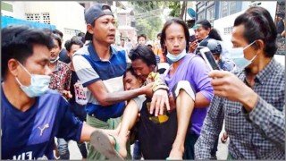 মিয়ানমারে বিক্ষোভকারীদের ওপর পুলিশের গুলি: নিহত ২