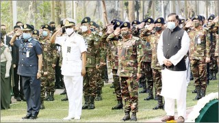 পিলখানা হত্যাকাণ্ড: শহীদ সেনাসদস্যদের ১২তম শাহাদতবার্ষিকী পালন পিলখানা হত্যাকাণ্ড: শহীদ সেনাসদস্যদের ১২তম শাহাদতবার্ষিকী পালন