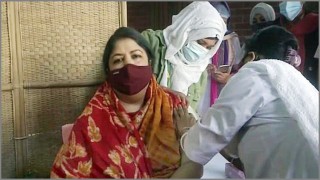 করোনার টিকা নিলেন জাতীয় সংসদের স্পিকার করোনার টিকা নিলেন জাতীয় সংসদের স্পিকার