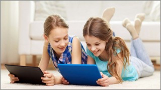 শিশু সন্তানের ইন্টারনেট ব্যবহার নিরাপদ করার ৭টি উপায়