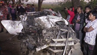 নরসিংদীর বেলাবতে বাস-প্রাইভেটকার সংঘর্ষে তিন বোনসহ নিহত ৪