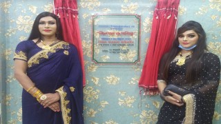 মাধবদীতে তৃতীয় লিঙ্গের দুইজনকে পুনর্বাসনে রূপচর্চা কেন্দ্র উদ্বোধন
