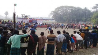 শিবপুরে বিবাহিত-অবিবাহিত দলের দাড়িয়াবান্ধা খেলা অনুষ্ঠিত