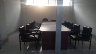 বেলাব প্রেসক্লাবকে আসবাবপত্র উপহার