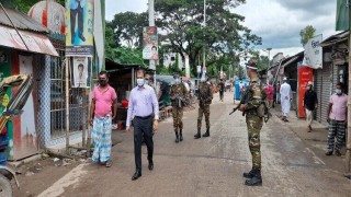 বেলাবতে লকডাউনে বিধি নিষেধ অমান্যে জরিমানা