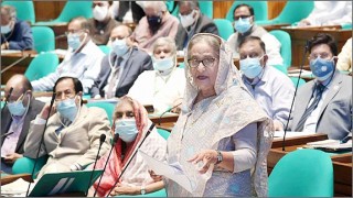 করোনায় বাংলাদেশের অর্থনীতিতে ১৭ বিলিয়ন ডলারের ক্ষতি হয়েছে : সংসদে প্রধানমন্ত্রী করোনায় বাংলাদেশের অর্থনীতিতে ১৭ বিলিয়ন ডলারের ক্ষতি হয়েছে : সংসদে প্রধানমন্ত্রী