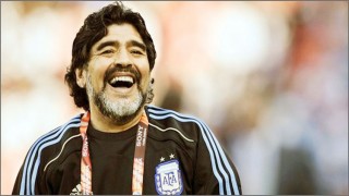 ম্যারাডোনাকে ইচ্ছাকৃত ভাবে মৃত্যুর দিকে ঠেলে দিয়েছে চিকিৎসকরাই!