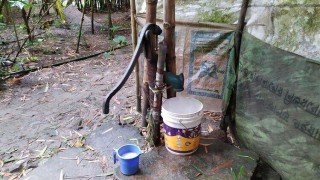 শিবপুরে টিউবওয়েলের ভিতর বিষ!