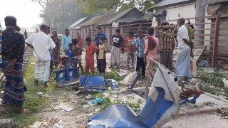 নরসিংদীতে ট্রেনের ধাক্কায় অটোরিক্সা চালক নিহত