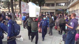 রাত পোহালেই নরসিংদীর ২২ ইউপির ভোট গ্রহণ, কেন্দ্রে নির্বাচনী সরঞ্জাম