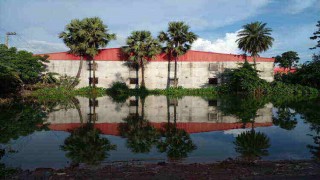 মাধবদীতে নিয়মনীতির তোয়াক্কা না করে একের পর এক ভরাট হচ্ছে পুকুর
