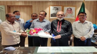জনবান্ধব মানসিকতা নিয়ে দায়িত্ব পালনের আহ্বান মৎস্য ও প্রাণিসম্পদ মন্ত্রীর জনবান্ধব মানসিকতা নিয়ে দায়িত্ব পালনের আহ্বান মৎস্য ও প্রাণিসম্পদ মন্ত্রীর