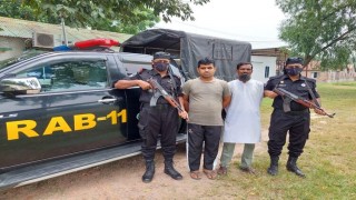 মাধবদীতে অস্ত্র-গুলিসহ র‌্যাবের হাতে দুইজন আটক