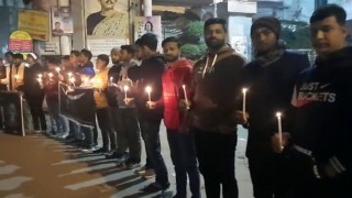 কিংবদন্তি ফুটবলার পেলের মৃত্যুতে নরসিংদীতে ফুটবলপ্রেমিদের শ্রদ্ধা কিংবদন্তি ফুটবলার পেলের মৃত্যুতে নরসিংদীতে ফুটবলপ্রেমিদের শ্রদ্ধা