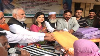 শিবপুরে শীতার্তদের মাঝে কম্বল বিতরণ শিবপুরে শীতার্তদের মাঝে কম্বল বিতরণ