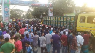 শিবপুরে ট্রাকের চাপায় এক নারী নিহত