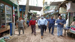 নরসিংদীতে পণ্যে পাটজাত মোড়ক ব্যবহার না করায় জরিমানা