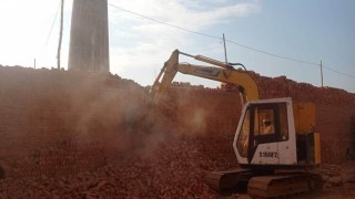 পরিবেশ দূষণের দায়ে তিন ইটভাটাকে ১৫ লাখ টাকা জরিমানা পরিবেশ দূষণের দায়ে তিন ইটভাটাকে ১৫ লাখ টাকা জরিমানা