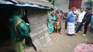 রায়পুরায় স্বামীর ঘর ছেড়ে বিয়ের দাবিতে প্রেমিকের বাড়িতে প্রেমিকা রায়পুরায় স্বামীর ঘর ছেড়ে বিয়ের দাবিতে প্রেমিকের বাড়িতে প্রেমিকা