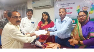 পলাশে ৪৭টি পূজা মন্ডপে নগদ অর্থ বিতরণ পলাশে ৪৭টি পূজা মন্ডপে নগদ অর্থ বিতরণ