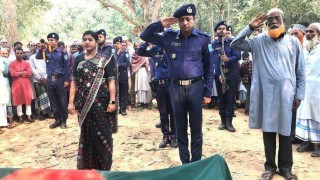 শিবপুরে রাষ্ট্রীয় মর্যাদায় বীরমুক্তিযোদ্ধার দাফন সম্পন্ন শিবপুরে রাষ্ট্রীয় মর্যাদায় বীরমুক্তিযোদ্ধার দাফন সম্পন্ন
