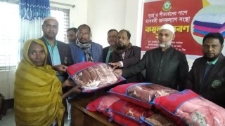মাধবদীতে শীতার্তদের মাঝে কম্বল বিতরণ মাধবদীতে শীতার্তদের মাঝে কম্বল বিতরণ