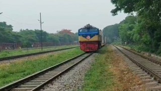 নরসিংদীতে ট্রেনে কাটাপড়ে আ’লীগ নেতাসহ ২ জন নিহত