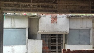 মনোহরদীতে পুনরুজ্জীবনের আশায় ৬ দিন ঘরেই রাখা হলো মরদেহ