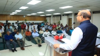 জনপ্রতিনিধিরা চেষ্টা করলে জনগণের ভাগ্য আমুল পরিবর্তন করা সম্ভব: স্থানীয় সরকার মন্ত্রী জনপ্রতিনিধিরা চেষ্টা করলে জনগণের ভাগ্য আমুল পরিবর্তন করা সম্ভব: স্থানীয় সরকার মন্ত্রী