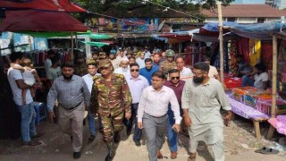শেখেরচর-বাবুরহাট পাইকারী কাপড়ের বাজার পরিদর্শনে জেলা প্রশাসক শেখেরচর-বাবুরহাট পাইকারী কাপড়ের বাজার পরিদর্শনে জেলা প্রশাসক