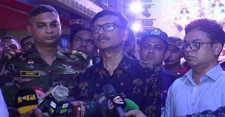 কোর্ট থেকে শেখ হাসিনাকে হাজির করতে বলা হলে ব্যবস্থা নেয়া হবে: পররাষ্ট্র উপদেষ্টা কোর্ট থেকে শেখ হাসিনাকে হাজির করতে বলা হলে ব্যবস্থা নেয়া হবে: পররাষ্ট্র উপদেষ্টা