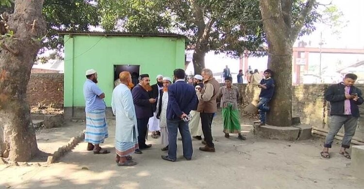 নরসিংদীতে ট্রেনে কাটাপরে একজন নিহত নরসিংদীতে ট্রেনে কাটাপরে একজন নিহত