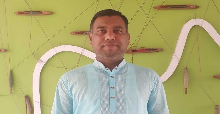 নরসিংদীর ডিসি কার্যালয়ের সহকারী নাজিরের বিরুদ্ধে নারী ধর্ষণের অভিযোগ নরসিংদীর ডিসি কার্যালয়ের সহকারী নাজিরের বিরুদ্ধে নারী ধর্ষণের অভিযোগ