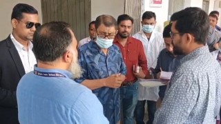 পলাশে আকস্মিক স্বাস্থ্য কমপ্লেক্স পরিদর্শন করলেন স্বাস্থ্যমন্ত্রী, পেলেন অনুপস্থিতি 