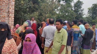 নরসিংদীতে পৃথক স্থান হতে শিশু ও প্রাইভেটকার চালকের মরদেহ উদ্ধার