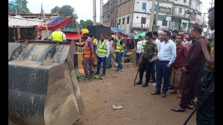 ঈদকে ঘিরে মহাসড়ক যানজট মুক্ত রাখতে অবৈধ স্থাপনা উচ্ছেদে প্রশাসন